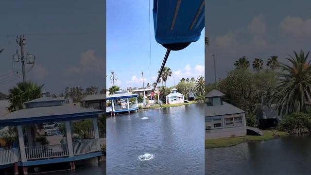 Zip line at shell factory North Fort Myers Florida смотреть онлайн