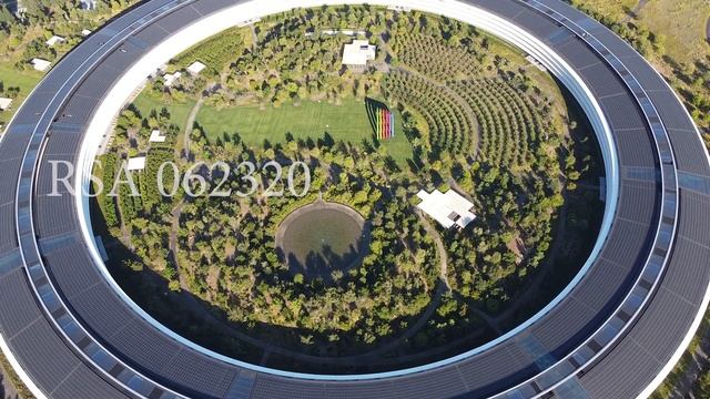 Apple Computer Space Ship Building / Campus Aerials, Cupertino, CA 4K 24p, Silicon Valley смотреть онлайн