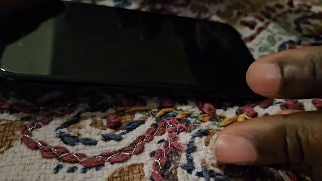 Refurbished Iphone SE 3rd Gen looks very familiar! to the Iphone 7!! смотреть онлайн