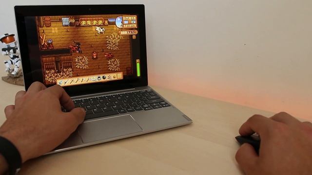 PC Gaming With A $200 2-In-1 -- Lenovo Miix 320 Benchmarks (Intel Atom Processor) смотреть онлайн