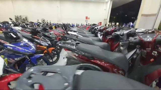 Ông Chủ Phương Nam Dĩ An Thanh Lý Lô Xe ĐiLàm Đi Chơi Đủ Loại siêu giảm giá | xe máy giá rẻ смотреть онлайн