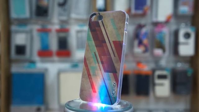 Обзор чехла Yotrix ArtCase для Apple iPhone 5/5S (рисунок #4618) смотреть онлайн