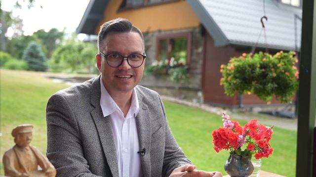 Manas bērnības atmiņas S1E7. Jānis Erenštreits смотреть онлайн