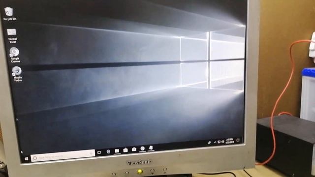 How to Fix Black and white Screen Display on windows 10 (Solved) смотреть онлайн