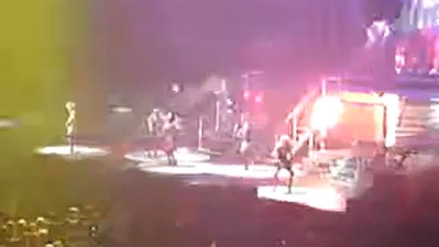 Pcd - Buttons Remix - Doll Domination Tour - Newcastle Metro Radio Arena