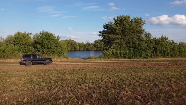 JEEP Cherokee XJ 4.0 смотреть онлайн