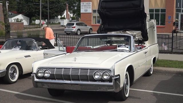 Lincoln Continental Convertible