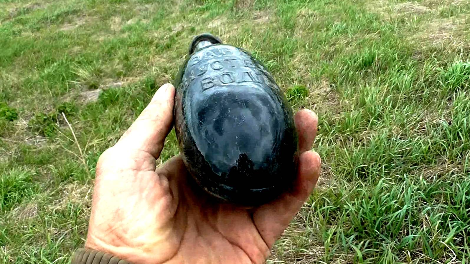 Древняя бутылка,которая не умеет стоять! смотреть онлайн