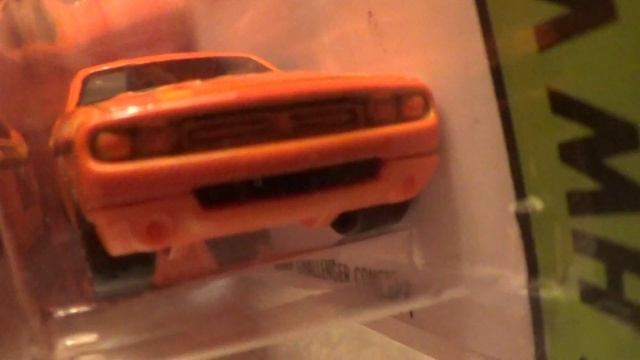 DODGE CHALLENGER CONCEPT HW WORKSHOP HOT WHEELS смотреть онлайн