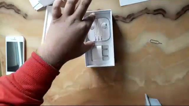 Live Unboxing Of Apple Iphone SE 32GB....