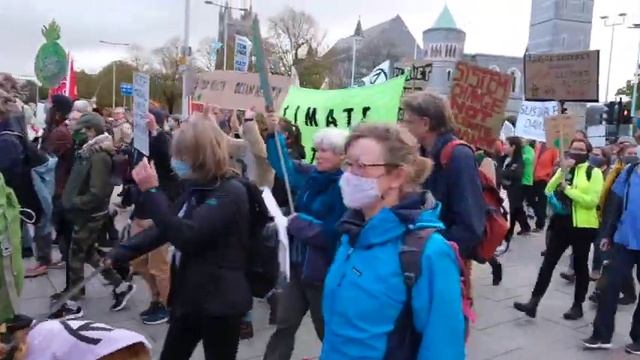Plymouth Climate Change March Nov 21 1080WebShareName смотреть онлайн