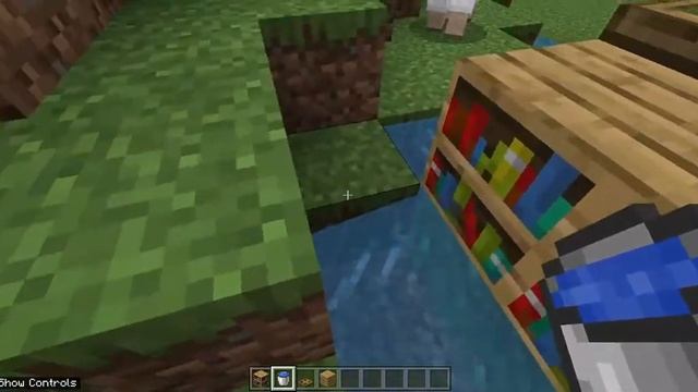 how to crouch and turn your water bucet: Minecraft Education Edition 2022 07 20 09 15 14 смотреть онлайн