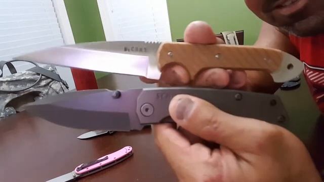 Schrade SCH303 Close-Up Review! смотреть онлайн