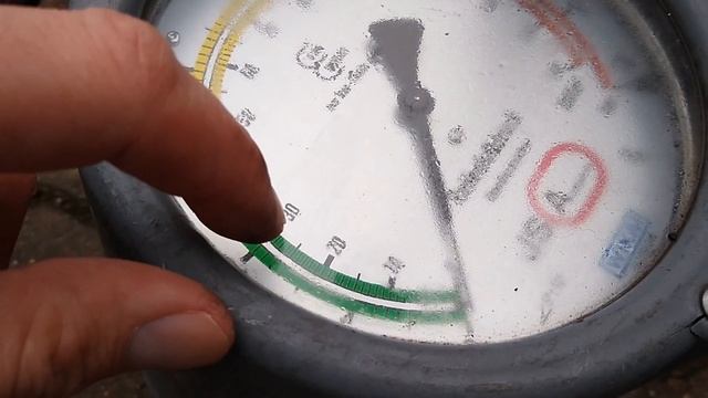 Autoreifen Luft aufpumpen an Tankstelle – Auto Reifen Luftdrück prüfen / Reifendruck lesen Anleitun смотреть онлайн