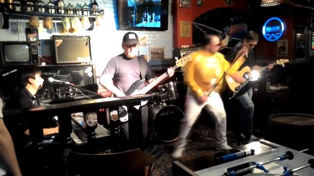 Queen'иkа - A Kind Of Magic (Live cover Queen) смотреть онлайн