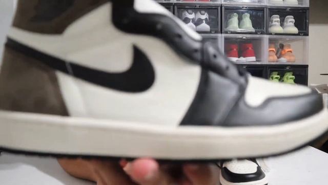 Jordan 1 Retro High Dark Mocha Review! AJ1 Cactus Jack Look Alike! смотреть онлайн