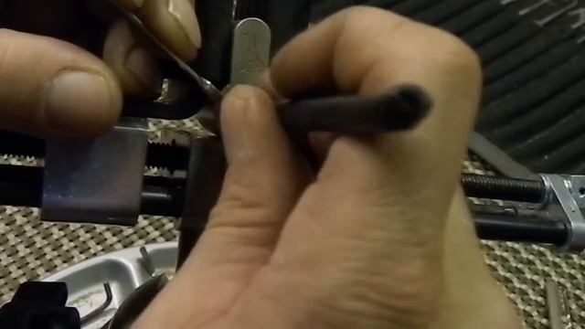 (353) Mul T Lock Classic eurocylinder Spp'd and gutted смотреть онлайн