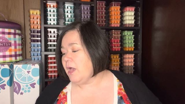 Scentsy Party Haul with Shining Light and Charred Warmers - Mango Scentspirations First Sniffs смотреть онлайн