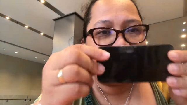 APPLE STORE IN BARCELONA (ANG MURA NG IPHONE) VLOG # 8 смотреть онлайн