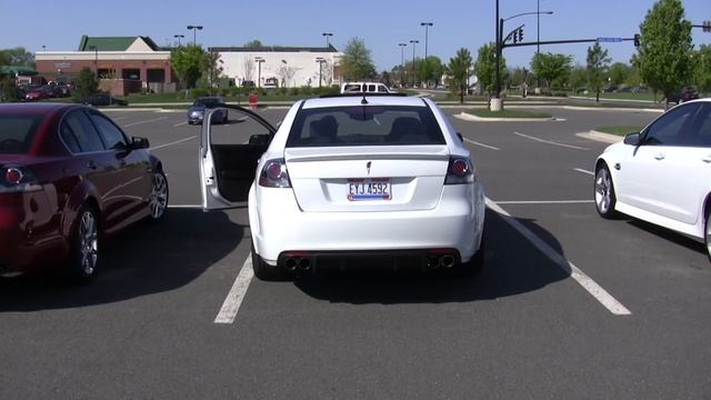 Pontiac G8 Exhaust Compilation.MTS смотреть онлайн