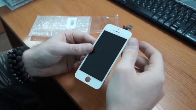 Дисплей iPhone 5 смотреть онлайн