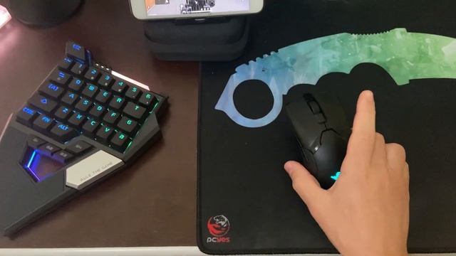 MONTEI UM MOBILADOR SEM NENHUM FIO ! O MELHOR DO MUNDO ! TECLADO E MOUSE NO CELULAR ! смотреть онлайн