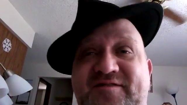 Black Fedora face to face смотреть онлайн
