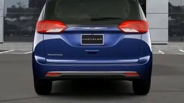 2020 Chrysler Pacifica TOURING L In Jericho, NY 11753-1004