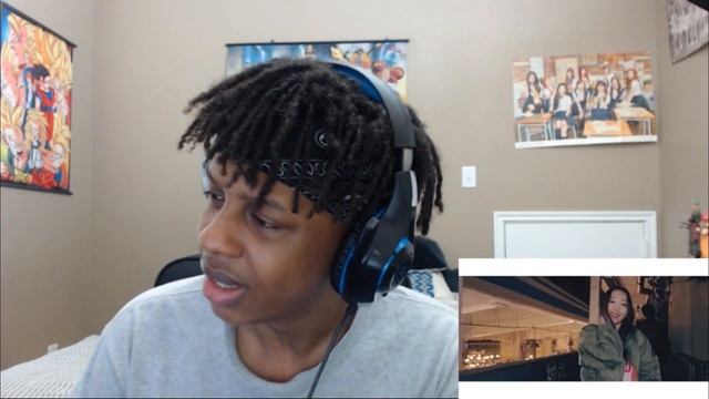 So Many Apples-[MV] 이달의 소녀/이브 (LOONA/Yves) "new" Reaction смотреть онлайн