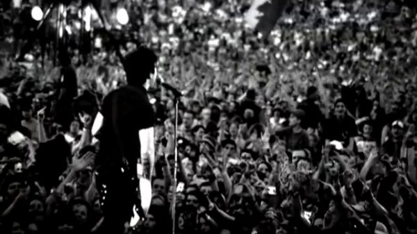 Green Day - Holiday [Live]