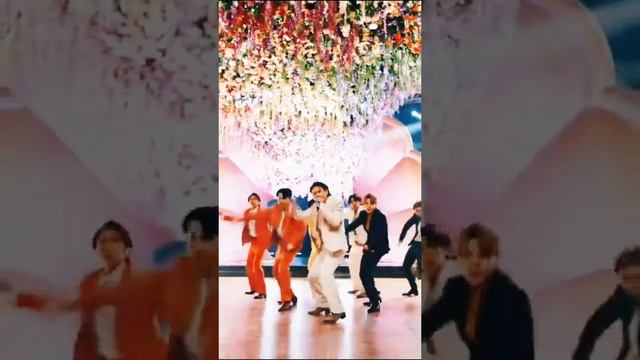 шикарный #bts самый красивый и элегантныей танец смотреть онлайн