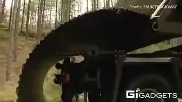 Emergency road construction...... смотреть онлайн