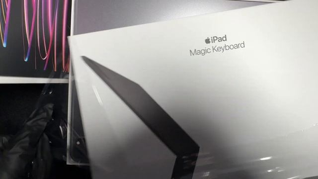 ASMR Unboxing M2 ipad pro 12.9" unboxing (space gray) + magic keyboard 🚫 No Talking смотреть онлайн