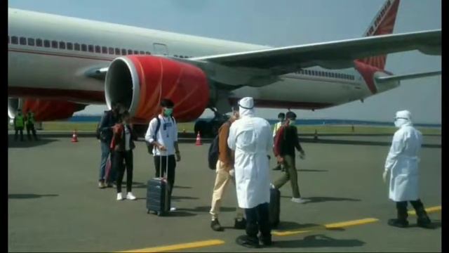 Flights Middle Seat Controversy | High Court | Supreme Court | DGCA | Ministry Orders смотреть онлайн