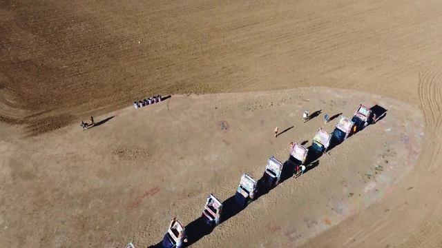 Cadillac Ranch смотреть онлайн