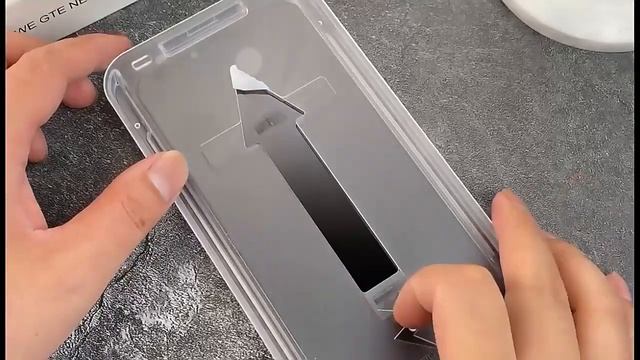 Easy to Apply iPhone 14 series screen protector also for iPhone 13 series and iPhone 12 series смотреть онлайн