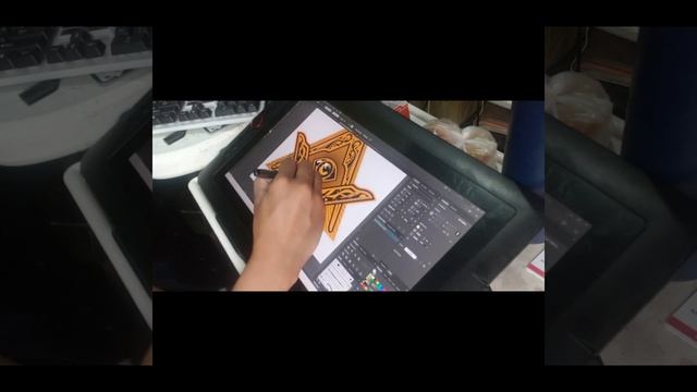 Creating design for our new lodge. #freemasonry #ledroithumaine смотреть онлайн