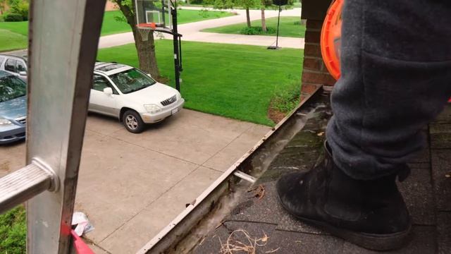 Ernest Windows Gutter Cleaning Commercial 2019 смотреть онлайн