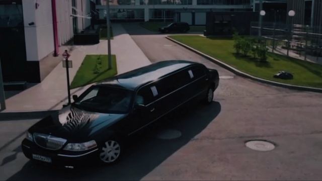 Аренда лимузина Lincoln Town Car в Москве смотреть онлайн