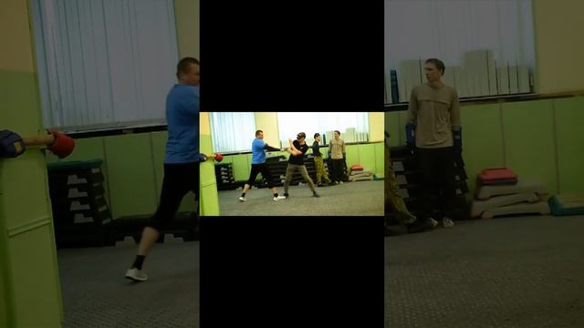 Удар по глазам. Ножевой бой. #shorts