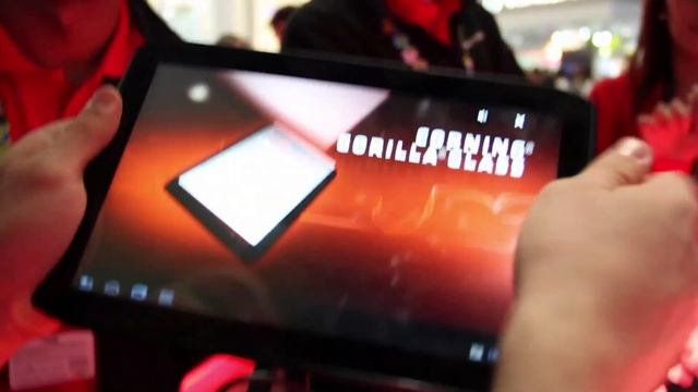 Motorola presenta lo Xomm 2 iSpazio Hands On.mp4 смотреть онлайн