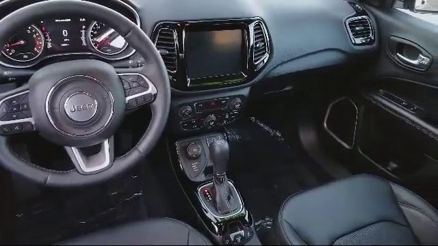 2017 Jeep Compass Limited смотреть онлайн