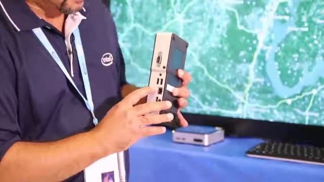Intel® NUC Experience Intel смотреть онлайн