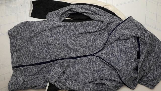 8296 Флис толстовки 64092 (extra/1 кат) 11 пак 18.5кг 3.2€/кг 39шт смотреть онлайн