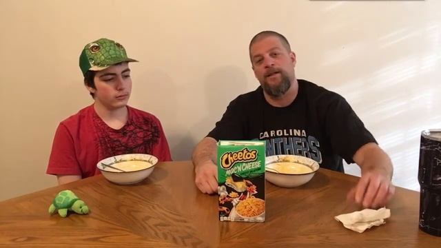 Cheetos Mac ‘n Cheese Cheesy Jalapeño Review смотреть онлайн