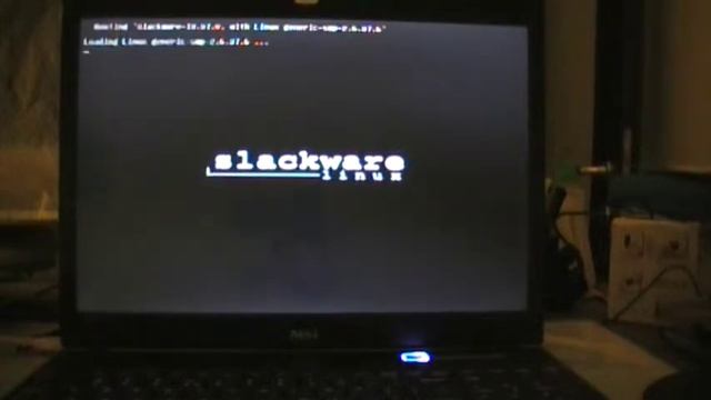 Slackware booting from GRUB2 смотреть онлайн