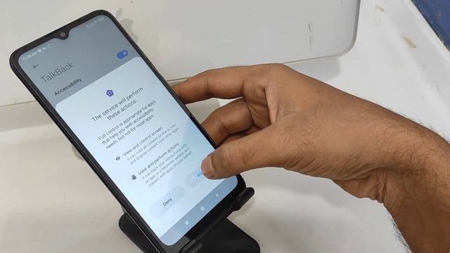 How to ON/OFF Talk Back in Redmi 9A in Tamil | Redmi 9a How to Disable Talkback or Voice over смотреть онлайн