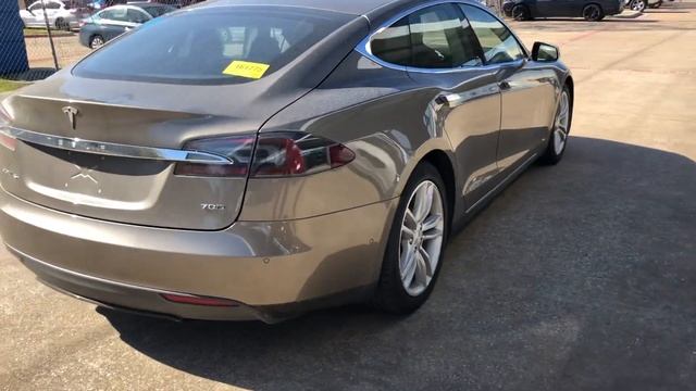 2015 Tesla Model S 70D Exterior смотреть онлайн