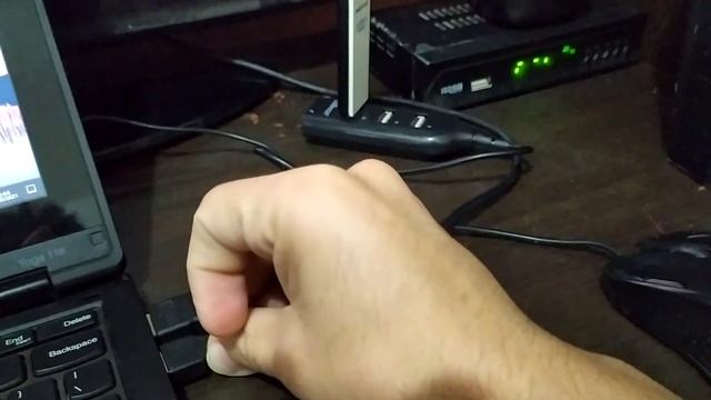 Hardwares HubUsb, placa de rede sem fio, e Headset em Linux смотреть онлайн