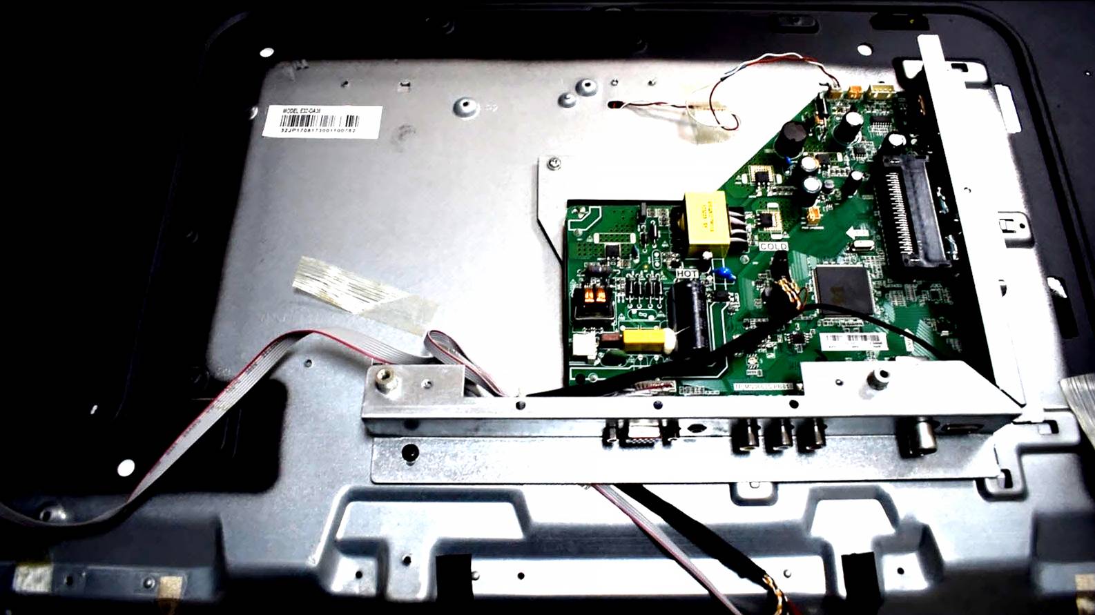 Ремонт телевизора ERISSON 32LED20T2 смотреть онлайн